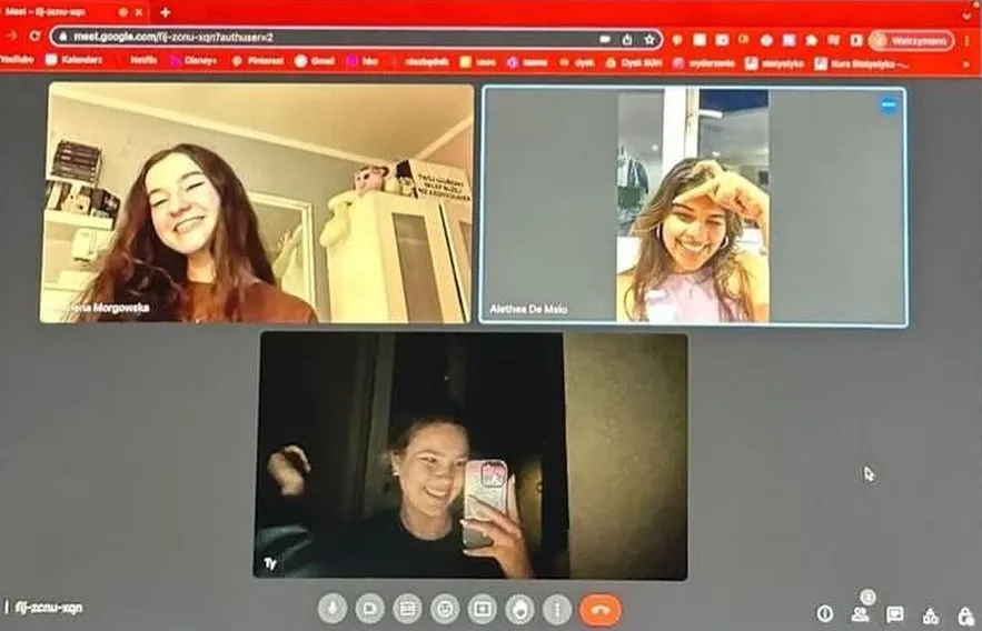 The winners of the 4th edition of GGR during one of their online video calls